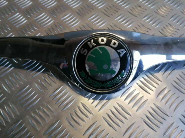 Logotips/Emblema priekš ŠKODA FABIA 2008