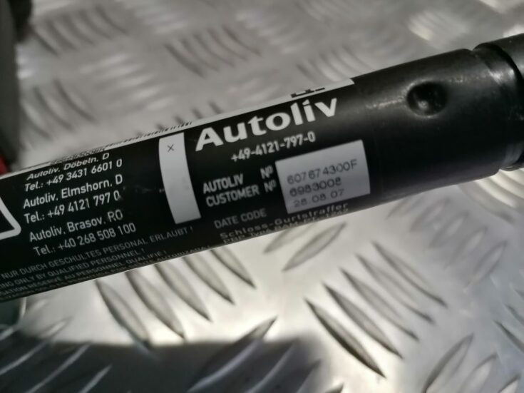 Aizmugurējā dubultā drošības jostas sprādze priekš BMW 330D E91 2008 TOURING