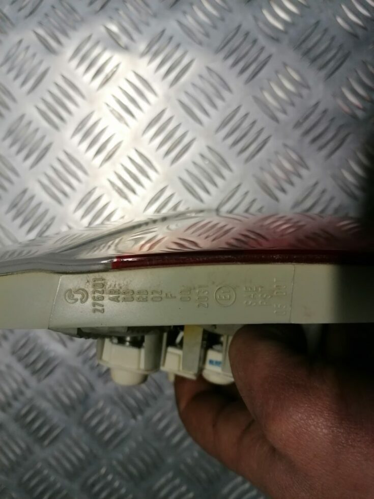 Bagāžnieka vāka labais lukturis priekš BMW 330D E91 2008 TOURING