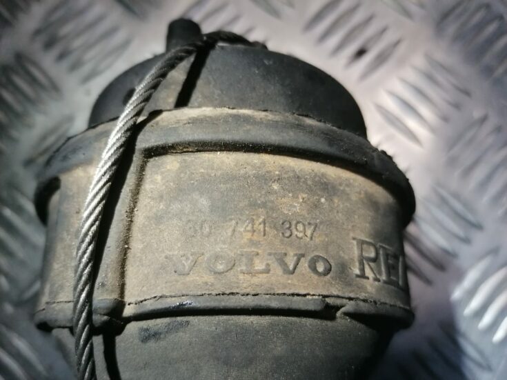 Dzinēja spilvens priekš VOLVO V70 2007