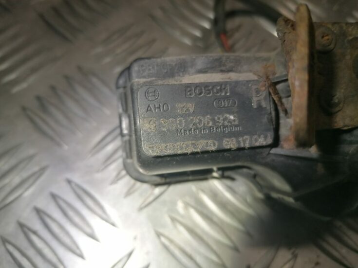 Priekšēja luktura tīrīšanas mehānisms priekš VOLVO 850 1995