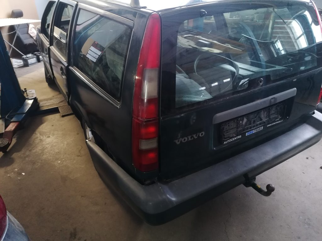 VOLVO 850 1995 317