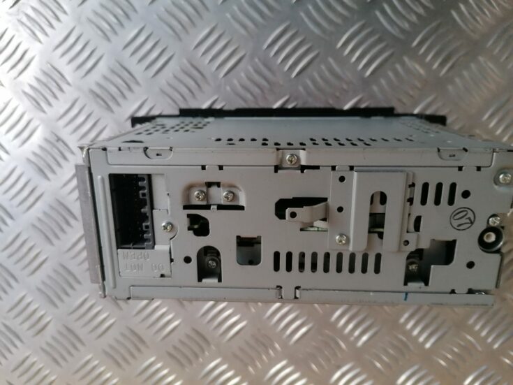 CD/DVD/Navigācijas bloks priekš CHRYSLER GRAND VOYAGER 2004