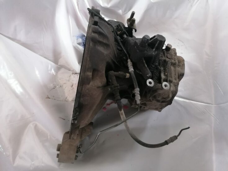 Mehāniska pārnesumkārba priekš OPEL ASTRA H 2006