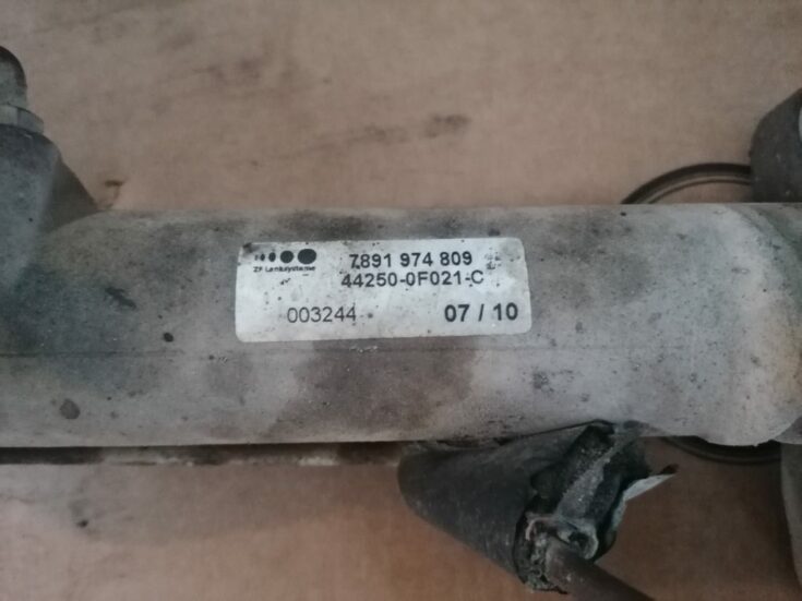 Stūres mehānisms priekš TOYOTA COROLLA VERSO 2005