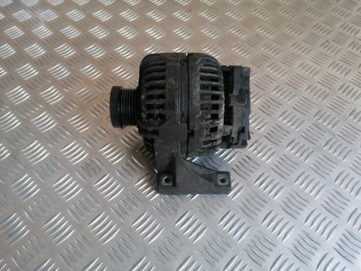 Ģenerators priekš VOLVO V70 2004