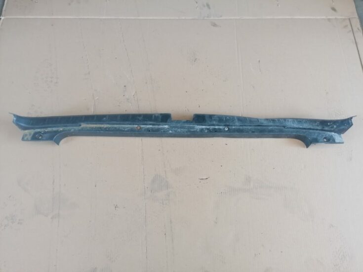 Bagažnieka nodalījuma sliekšņa uzlika priekš VOLVO V70 2004