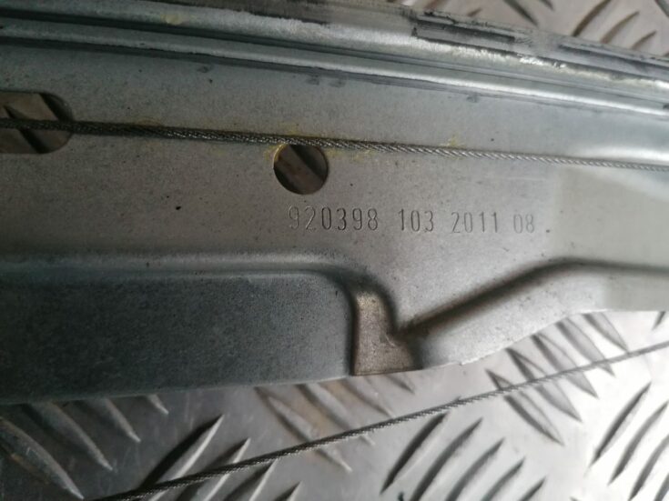 Stikla pacelšanas mehānisms aizmugurējais labais priekš FORD C-MAX 2011