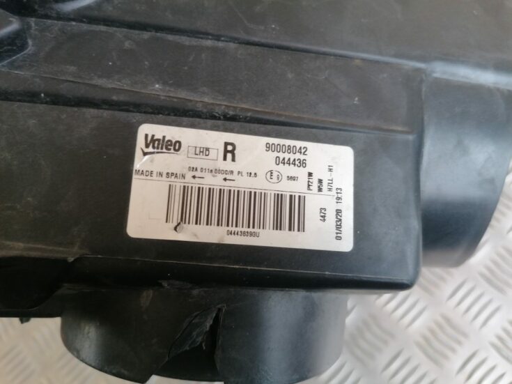 Priekšējais labais lukturis priekš FORD C-MAX 2011