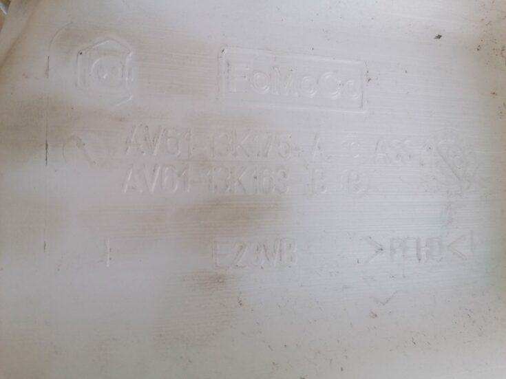 Mazgātāja šķidruma tvertne priekš FORD C-MAX 2011