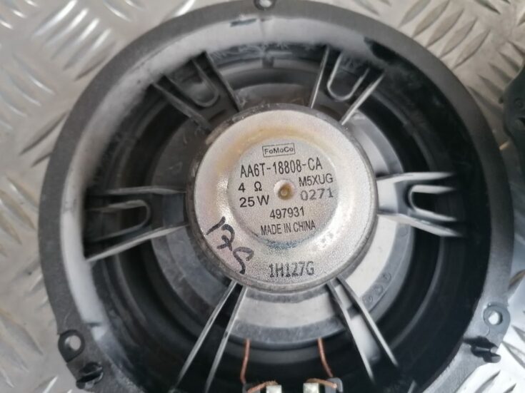 Durvju skaļrunis, apakšā priekš FORD C-MAX 2011
