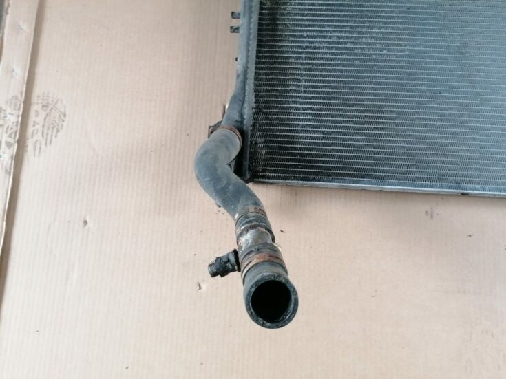 Dzesēšanas radiators priekš SAAB 9-3 2002