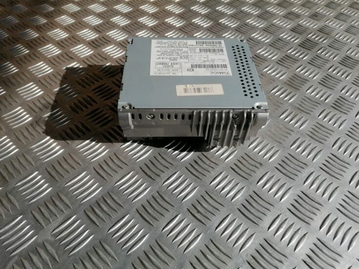 CD/DVD/Navigācijas bloks priekš VOLVO S80 2007