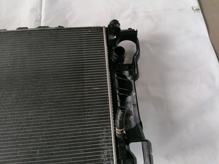 Dzesēšanas radiators priekš VOLVO S80 2007 GREY