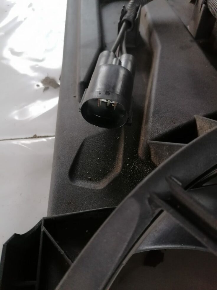 Dzesēšanas radiatora ventilators priekš VOLVO S80 2007 GREY