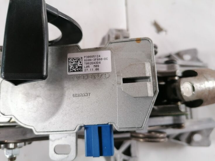 Stūres statne priekš VOLVO S80 2007