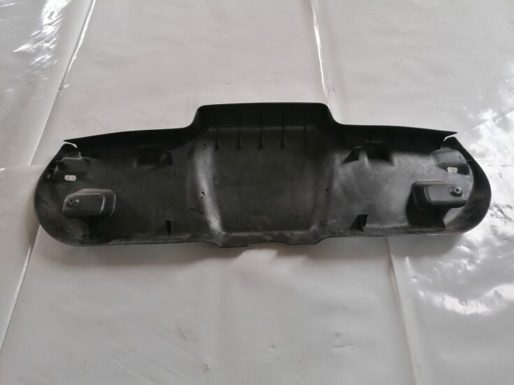 Bagāžnieka vāka liela apdare priekš CITROEN C4 2006