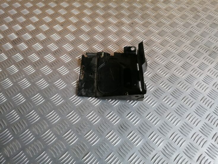 Drošinātāju kārbas korpuss priekš CITROEN C4 2006
