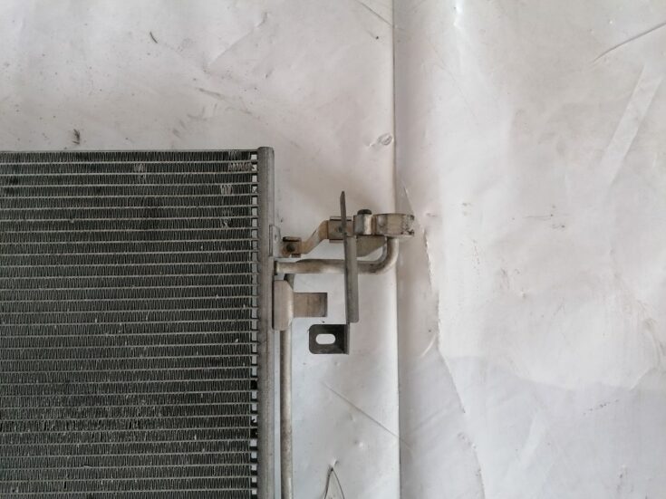 Gaisa kondicioniera radiators priekš VOLVO C30 2008 TURQUOISE