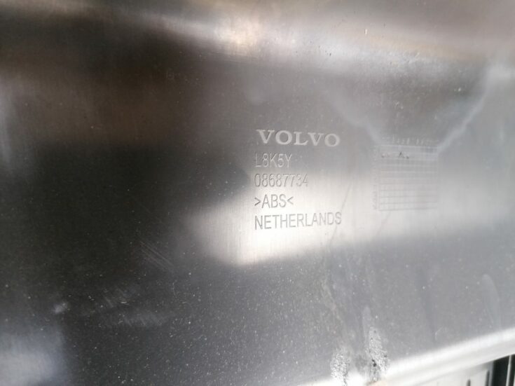Bagažnieka nodalījuma sliekšņa uzlika priekš VOLVO C30 2008 TURQUOISE