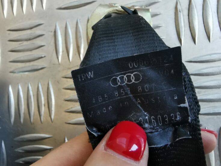 Aizmugurējā vidēja drošības josta priekš AUDI A6 1998