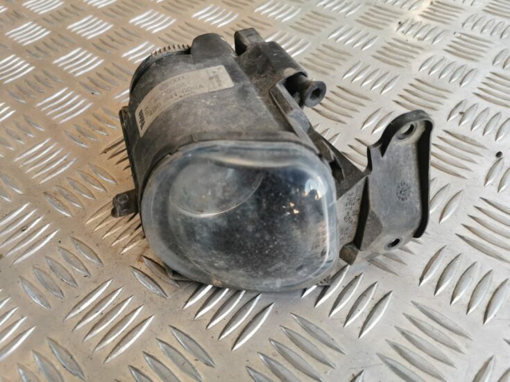 Miglas lukturis priekšā pa kreisi priekš AUDI A6 1998