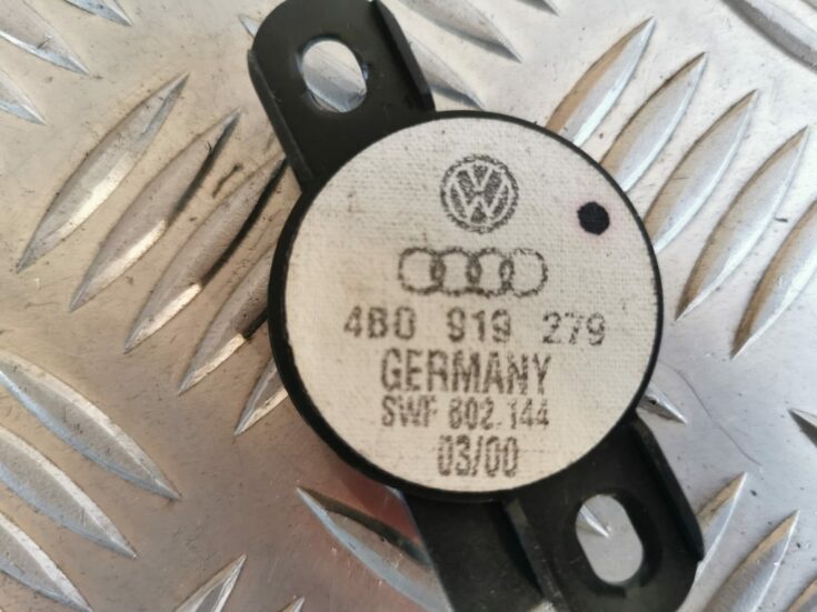 Parkošanās devēju vadības bloks priekš AUDI A6 1998