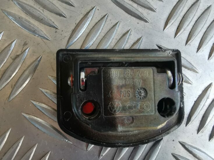Kravas stiprināšanas eņģe bagāžniekā priekš AUDI A6 1998