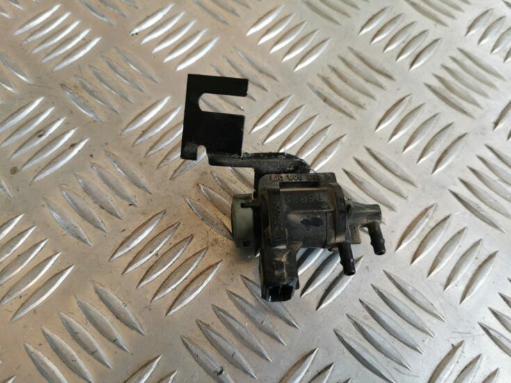 Solenoīda vakuuma vārsts priekš AUDI A6 1998