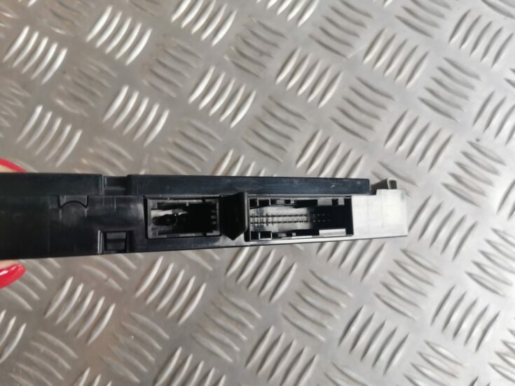 Bluetooth vadības bloks priekš LAND ROVER FREELANDER 2007