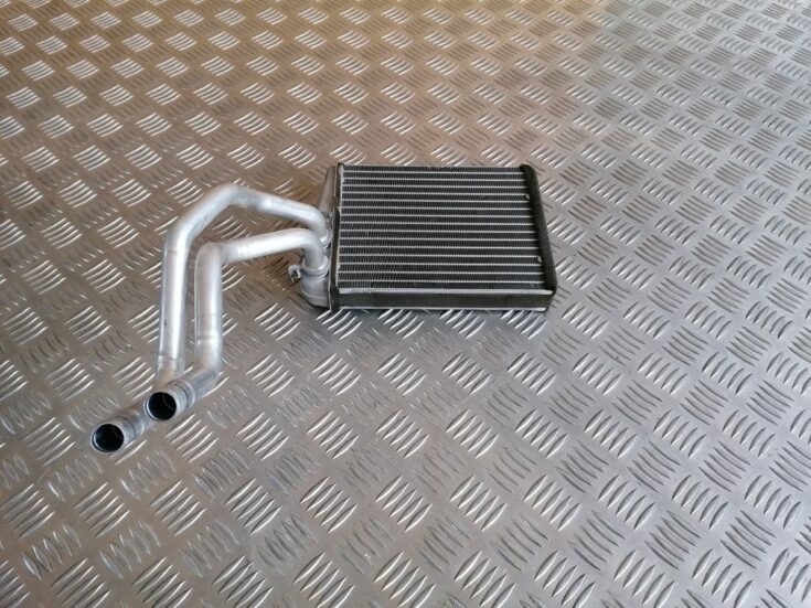 Apsildes sistēmas radiators priekš MERCEDES BENZ ML320 2005 BLACK