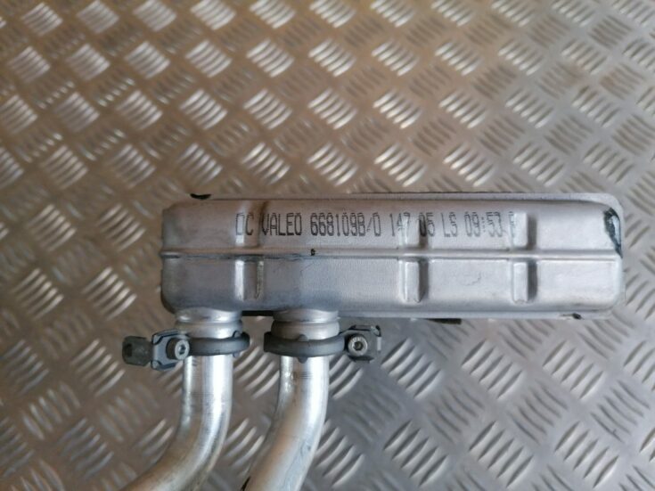 Apsildes sistēmas radiators priekš MERCEDES BENZ ML320 2005 BLACK