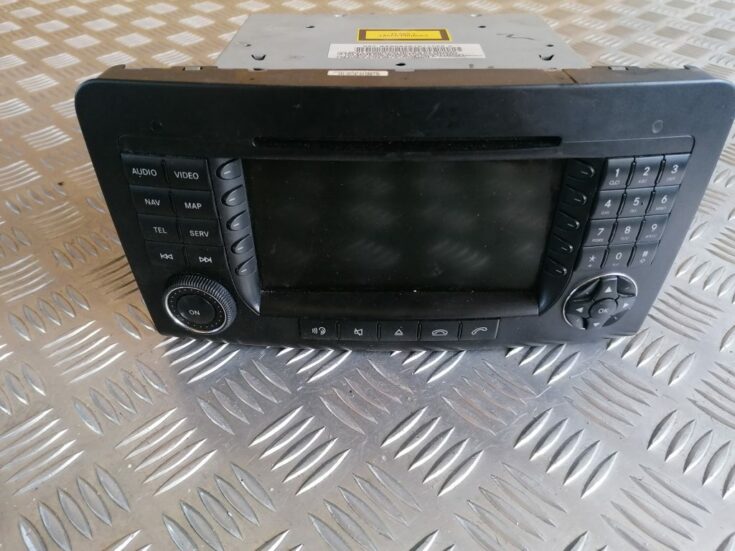 CD/DVD/Navigācijas bloks priekš MERCEDES BENZ ML320 2005 BLACK