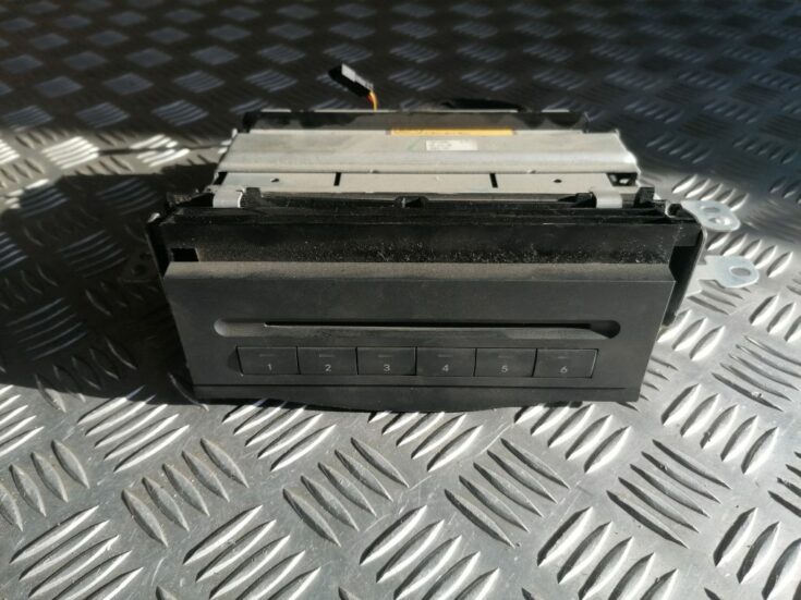 CD/DVD/Navigācijas bloks priekš MERCEDES BENZ ML320 2005 BLACK