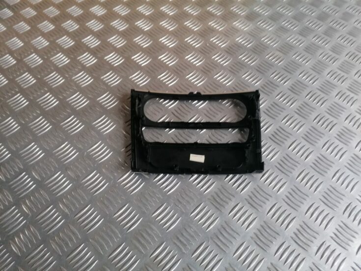 Mērinstrumentu paneļa dekoratīvais rāmis priekš MERCEDES BENZ ML320 2005 BLACK
