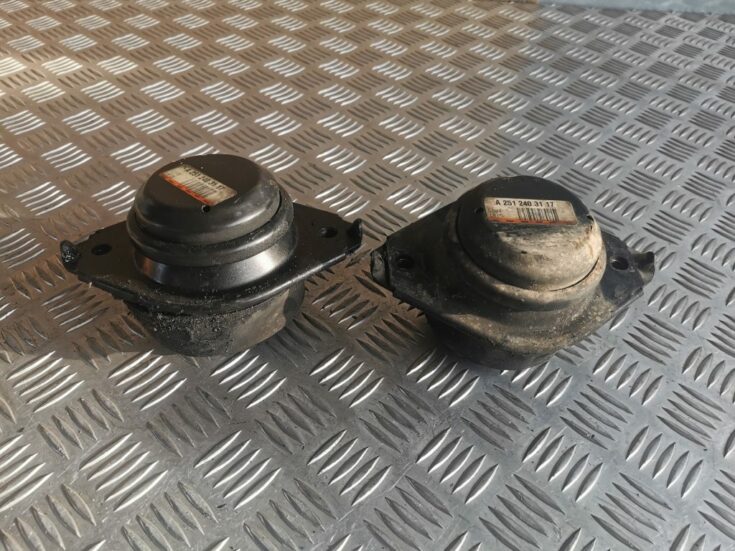 Dzinēja spilvens priekš MERCEDES BENZ ML320 2005 BLACK