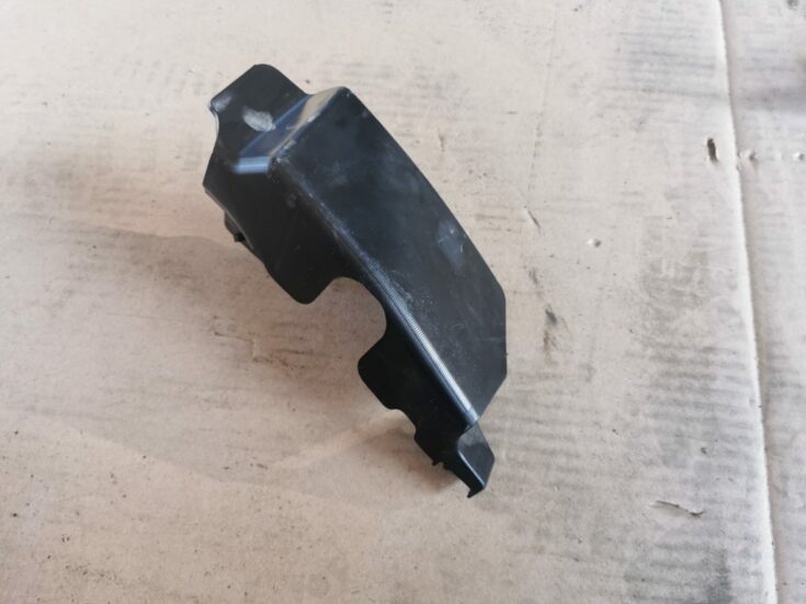 Salona plastmasa priekš MERCEDES BENZ ML320 2005 BLACK