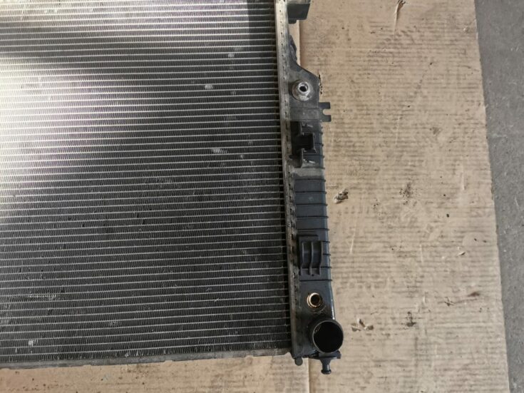 Dzesēšanas radiators priekš MERCEDES BENZ ML320 2005 BLACK