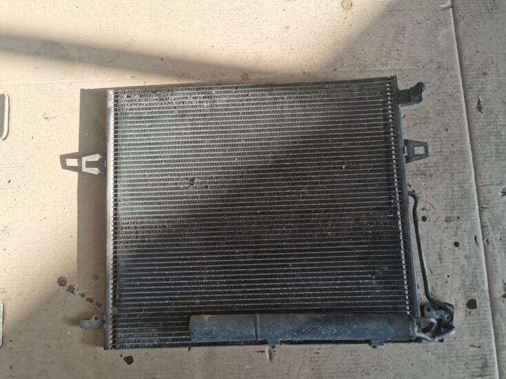 Gaisa kondicioniera radiators priekš MERCEDES BENZ ML320 2005 BLACK