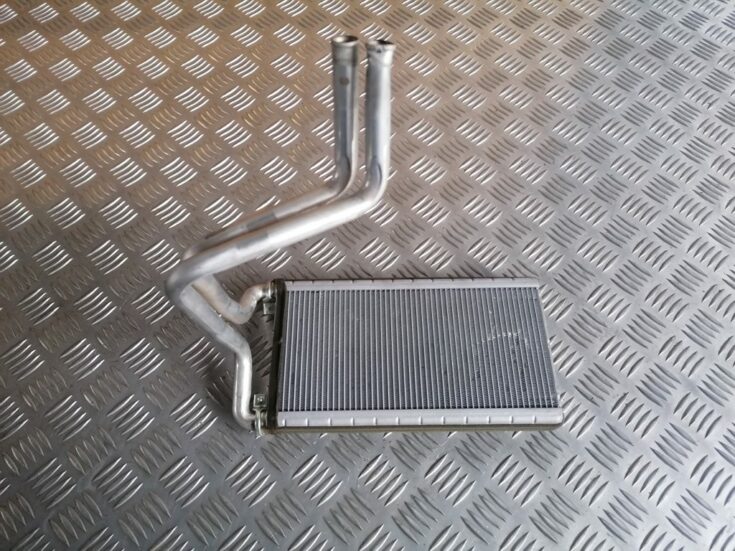 Apsildes sistēmas radiators priekš DODGE JOURNEY 2008