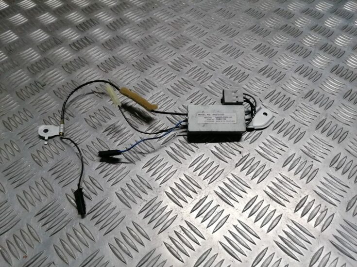 Antenas pastiprinātāja bloks priekš SUBARU LEGACY 2011