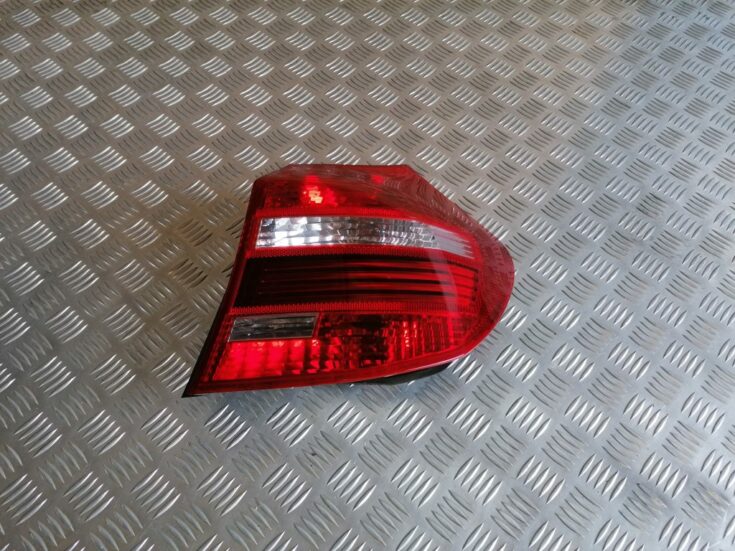 Aizmugurējais labais lukturis priekš BMW 1 E87 2009 WHITE