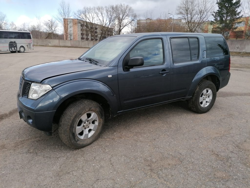 NISSAN PATHFINDER 2006 165