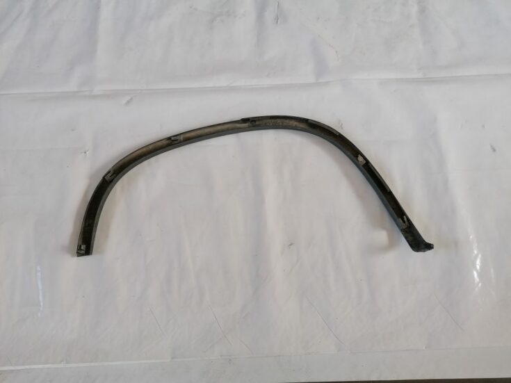 Aizmugurēja spārna uzlika (moldings) priekš Volkswagen Tiguan  2007-2016 5N0854819C