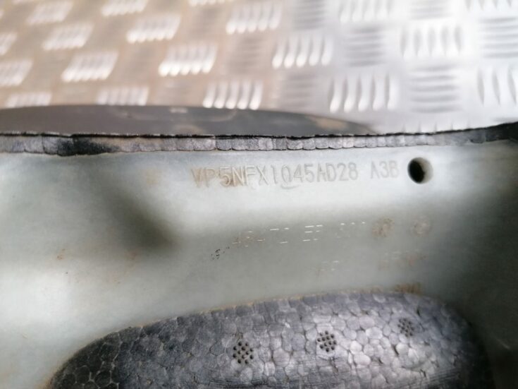 Stūres statnes putekļu aizsargs (salonā) priekš NISSAN PATHFINDER 2006