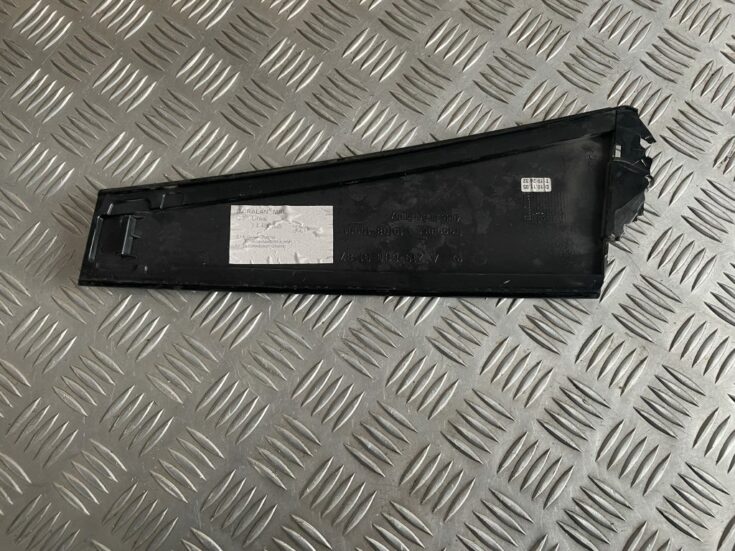 Durvju stikla moldings priekš MERCEDES BENZ CLS 320 2005