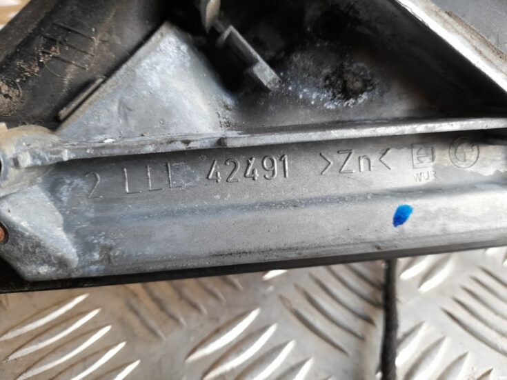 Ārējais spogulis, pa kreisi priekš BMW 320D E46 2004 TOURING