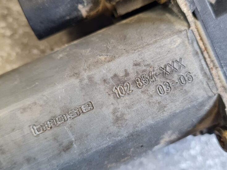 Elektrisko stiklu motors priekš AUDI A6 AVANT 2003
