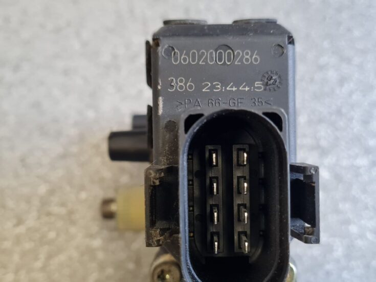 Elektrisko stiklu motors priekš AUDI A6 AVANT 2003