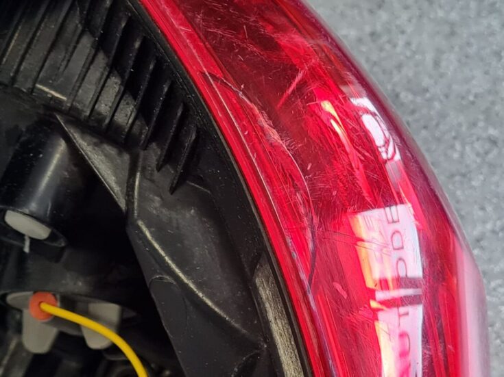 Aizmugurējais kreisais lukturis priekš Hyundai Santa Fe  2006-2012 924012B5
